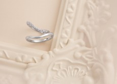 改めておさらい！婚約指輪と結婚指輪の違いは？